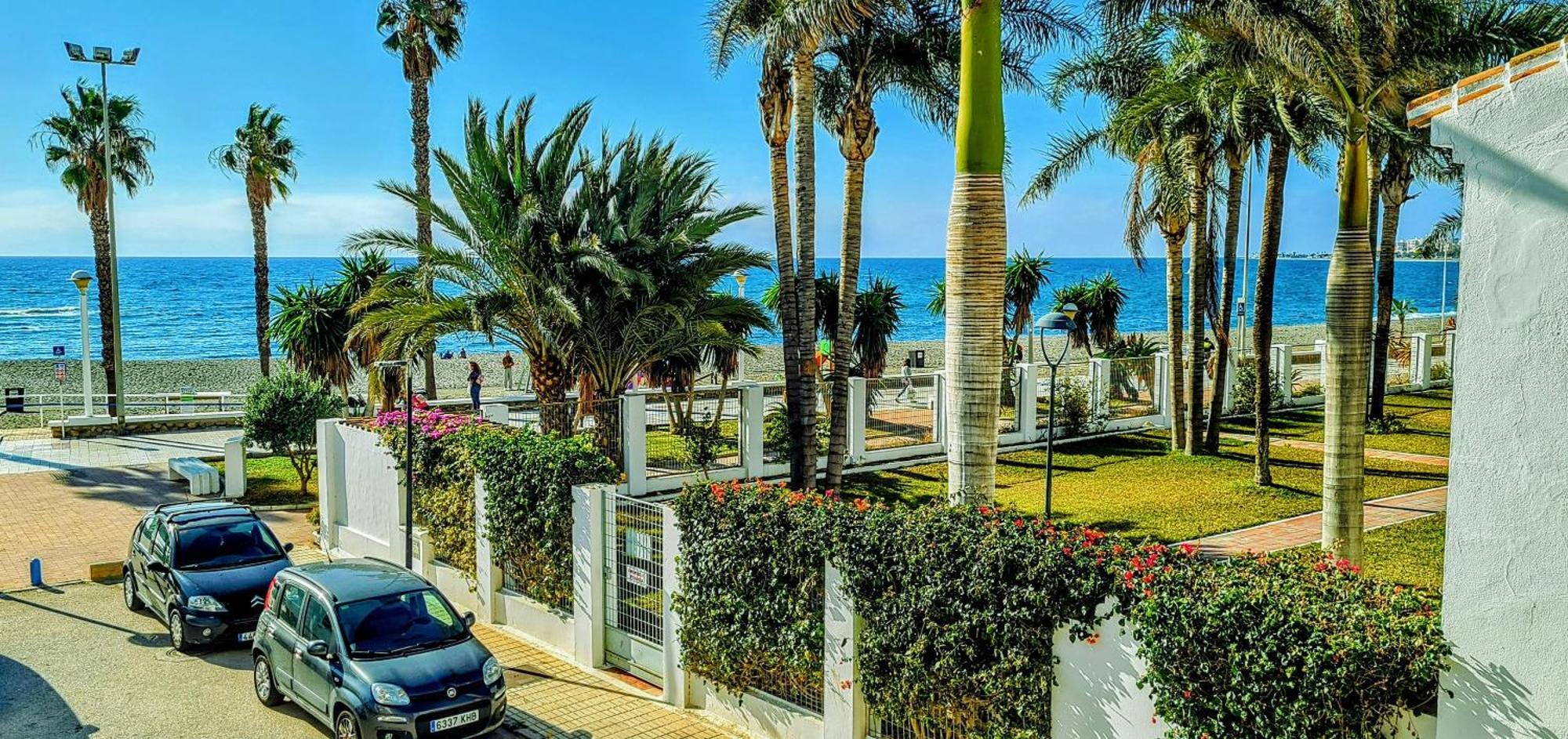 Beach Panorama Caleta Caleta De Velez Exteriér fotografie